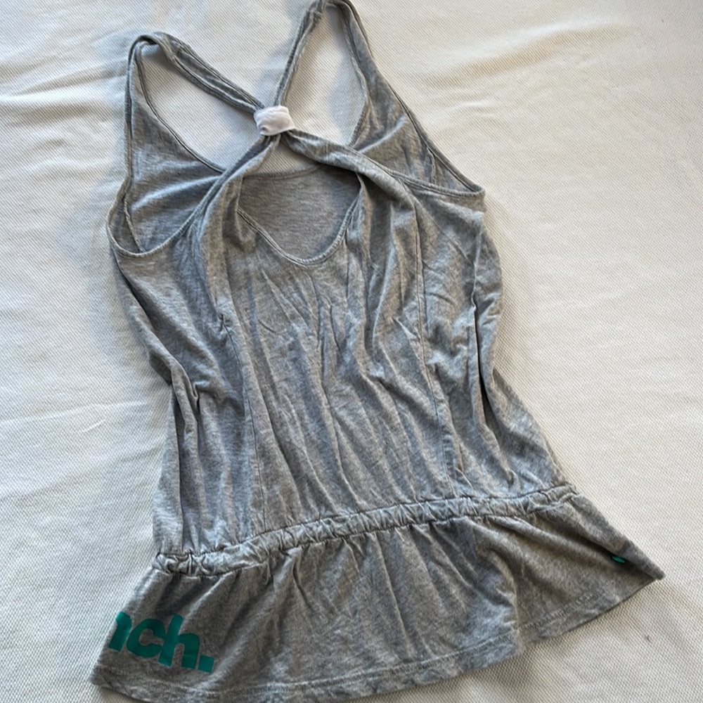 🦋3/40 BENCH Racerback Top (S) - Picture 10 of 15